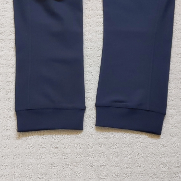 Nike women's legend tight NWT - Picture 4 of 8